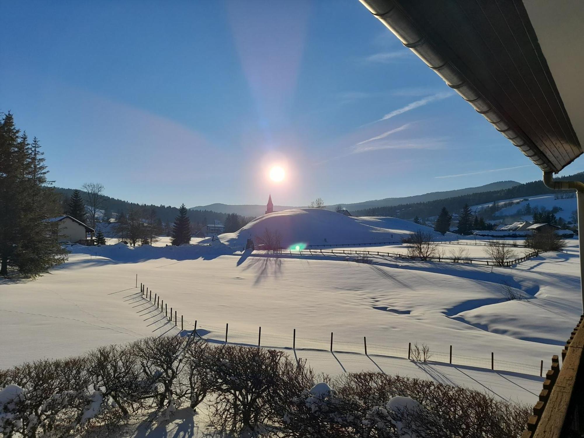Duplex 59M2 - Proche Centre - Balcon Plein Sud Apartment Correncon-en-Vercors Exterior photo